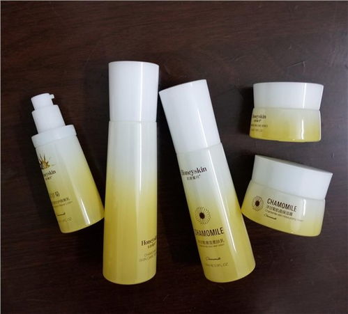 廣州市樂(lè)鑫玻璃制品廠 專業(yè)化妝品玻璃瓶生產(chǎn)廠家，打造品牌美學(xué)與品質(zhì)保障